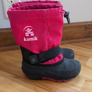 Kamik Fuchsia and Black Snow Boots